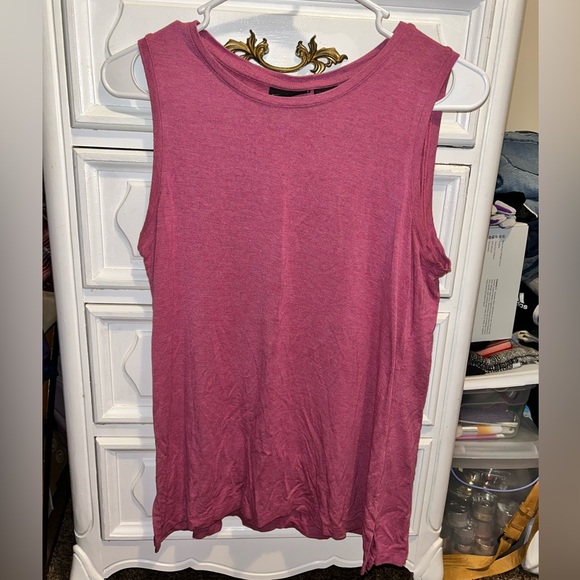 Basic Pink Tank - Picture 3 of 3